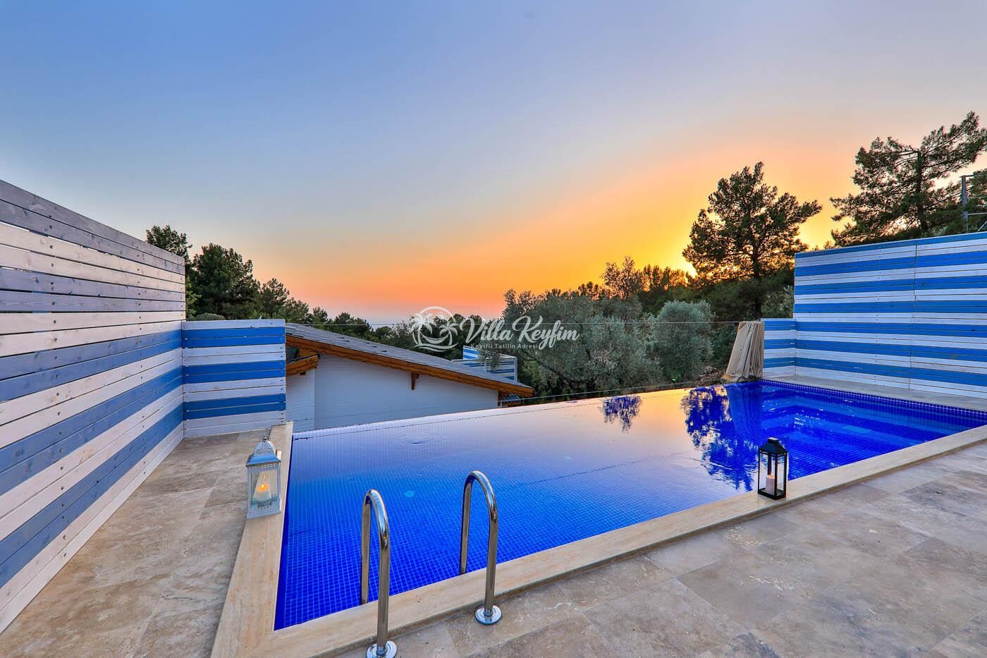 Villa Sunset Duo — 41