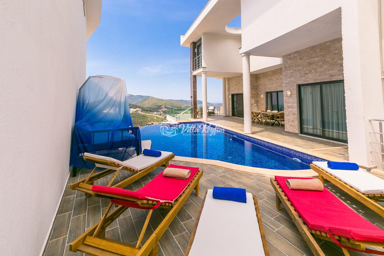 Villa Hills Excellence — 2