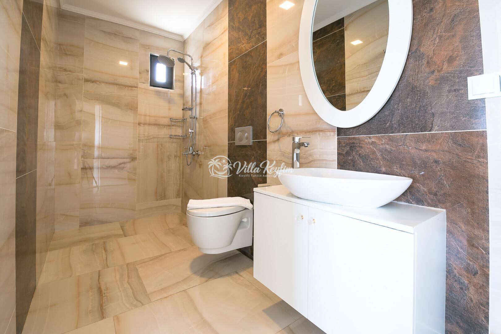 Villa Hills Premium — 24