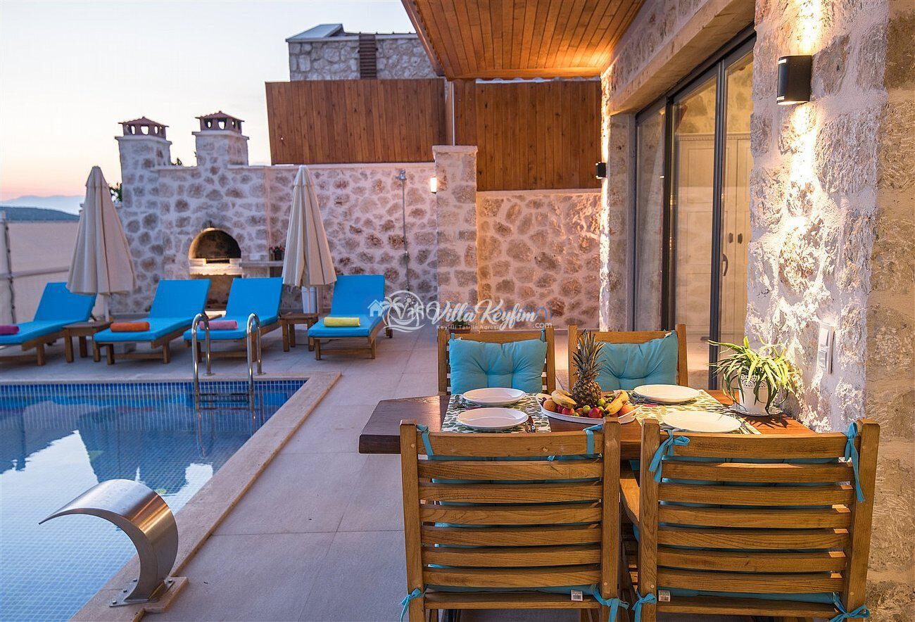 Villa Sur — 2