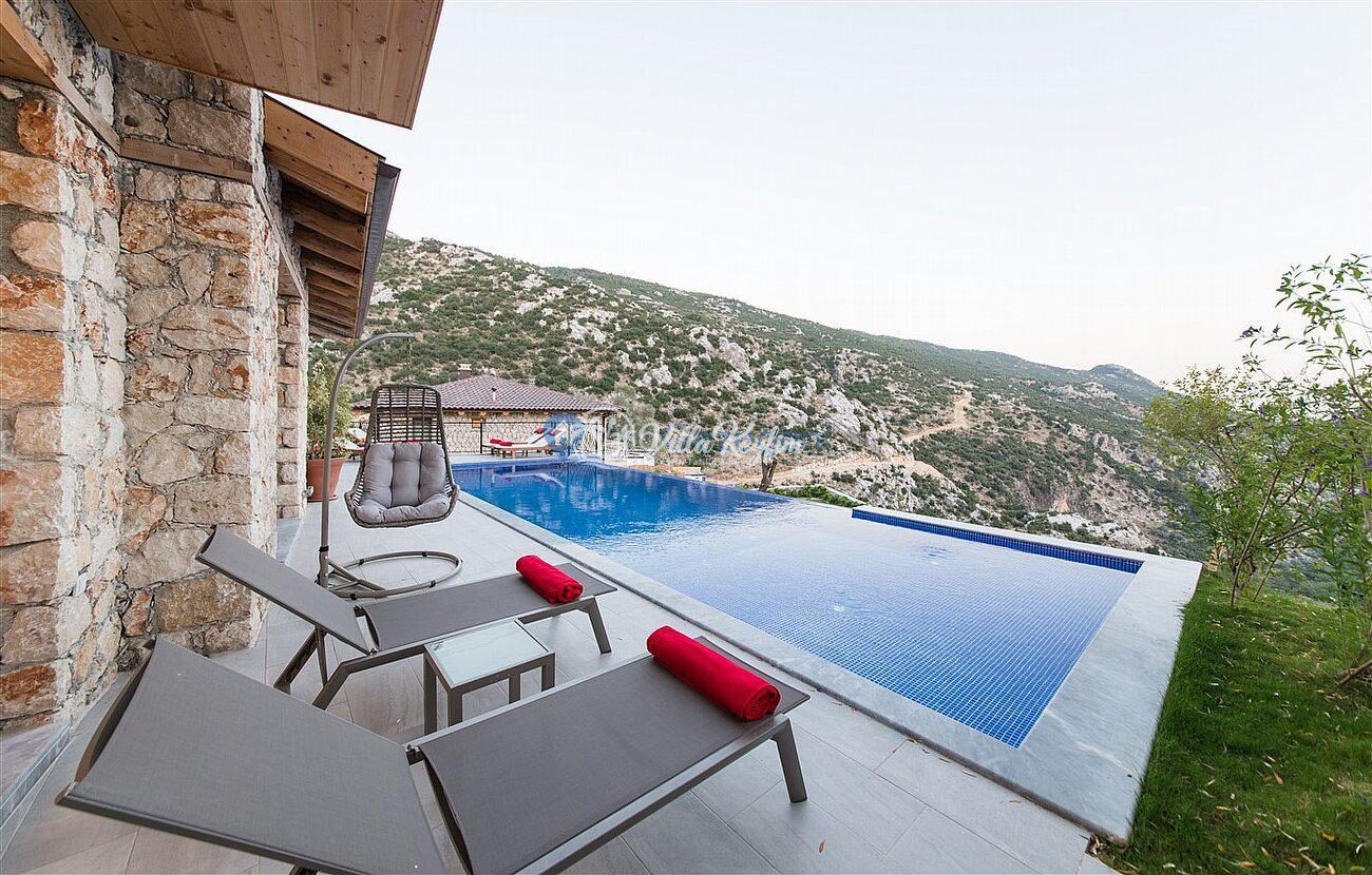 Villa Flora — 4