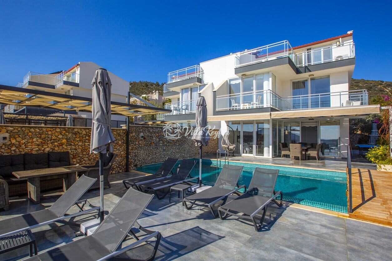 Villa Royal 1 — 5