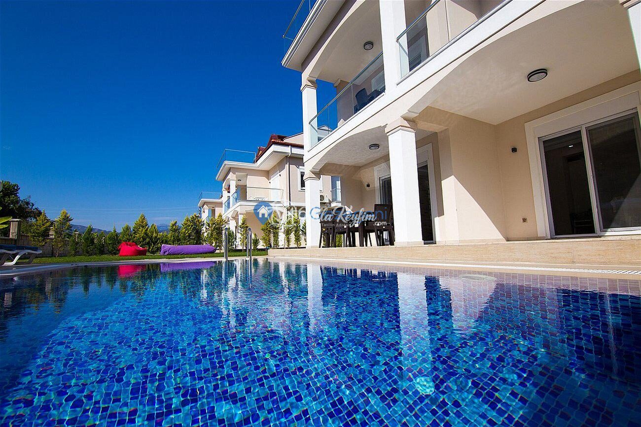 Villa Polo Three — 4