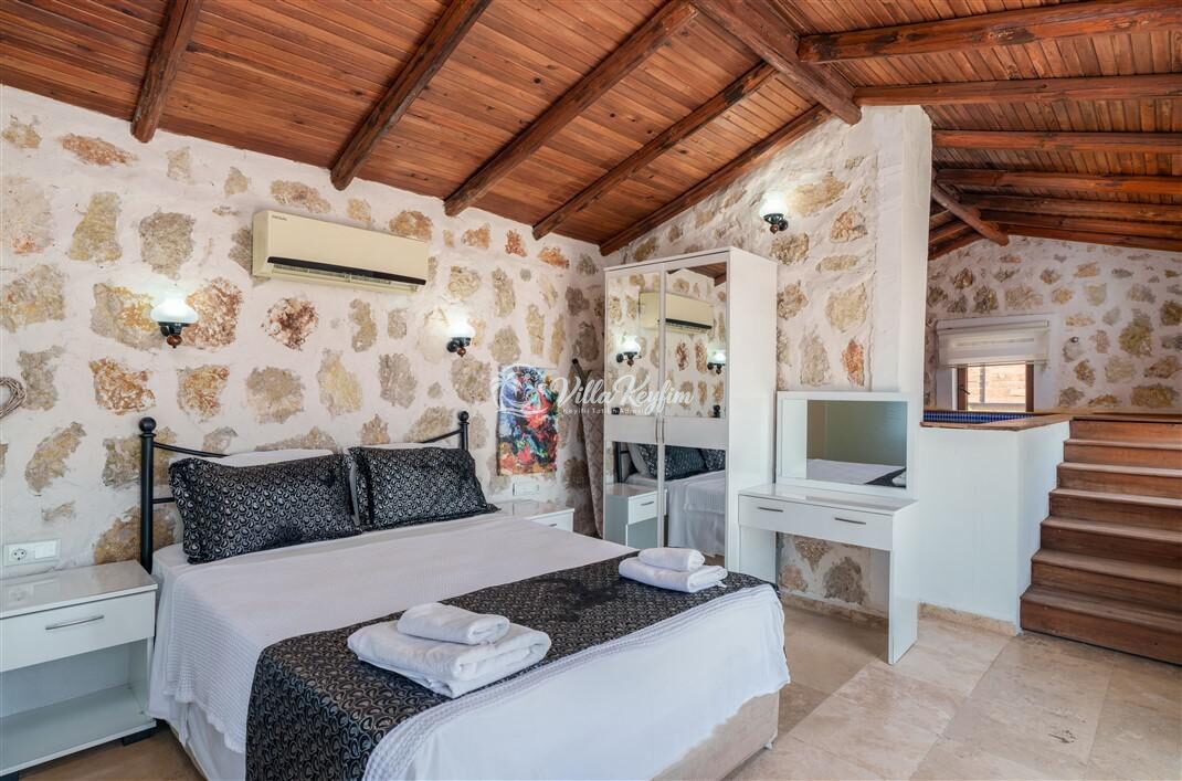 Villa Elvin — 43
