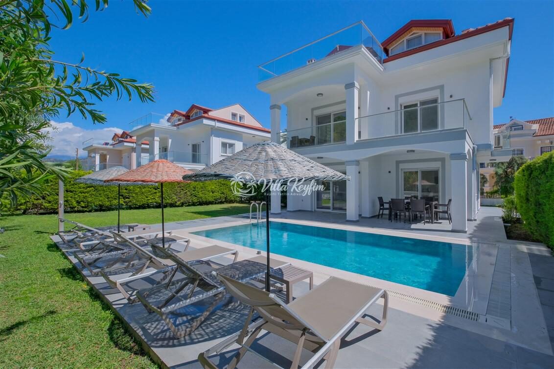 Villa Polo One — 12