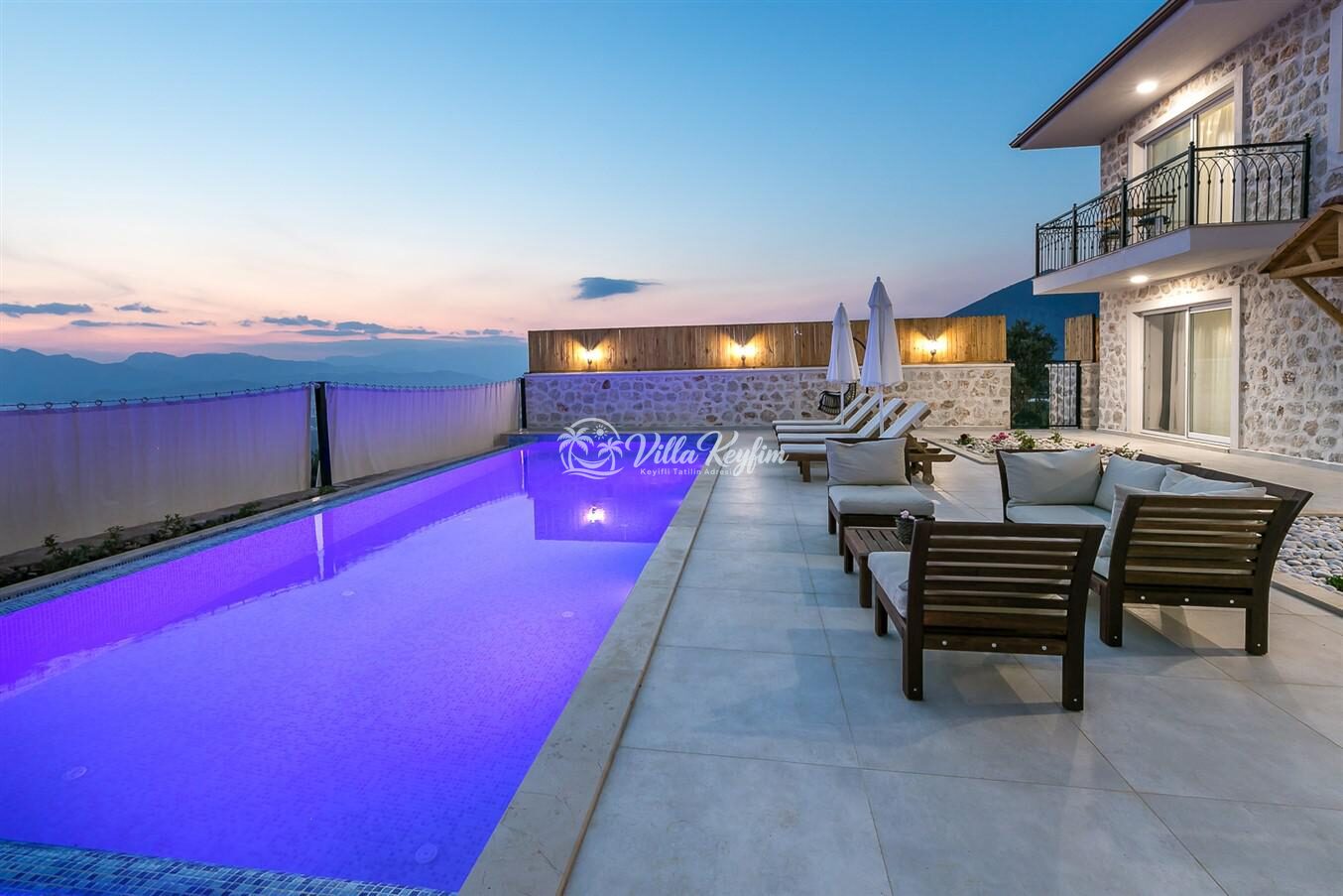 Villa Lavinia — 11