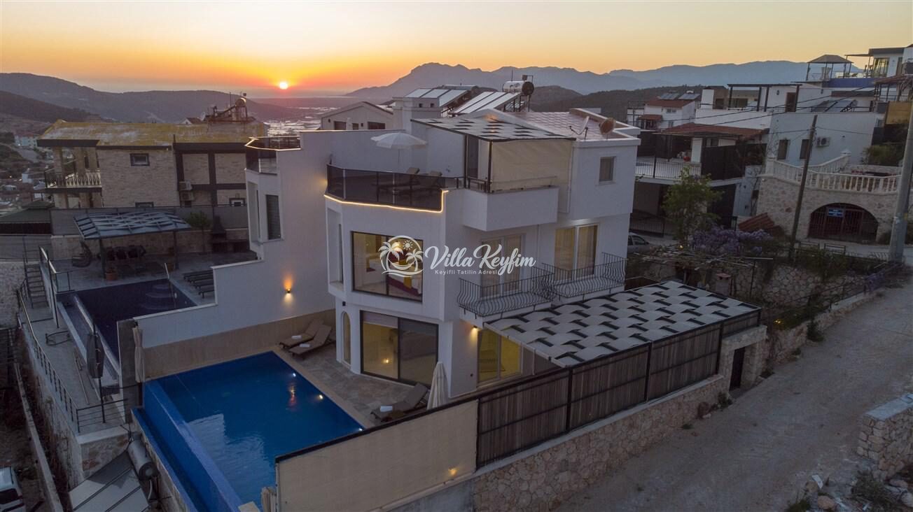 Villa Kübra — 12