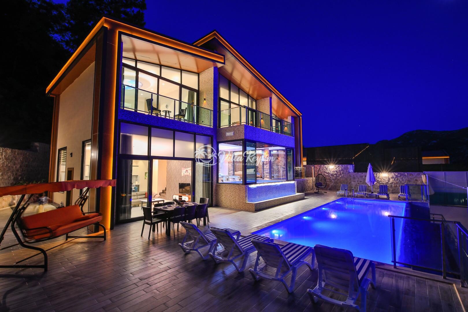 Villa Kalis 1 — 3