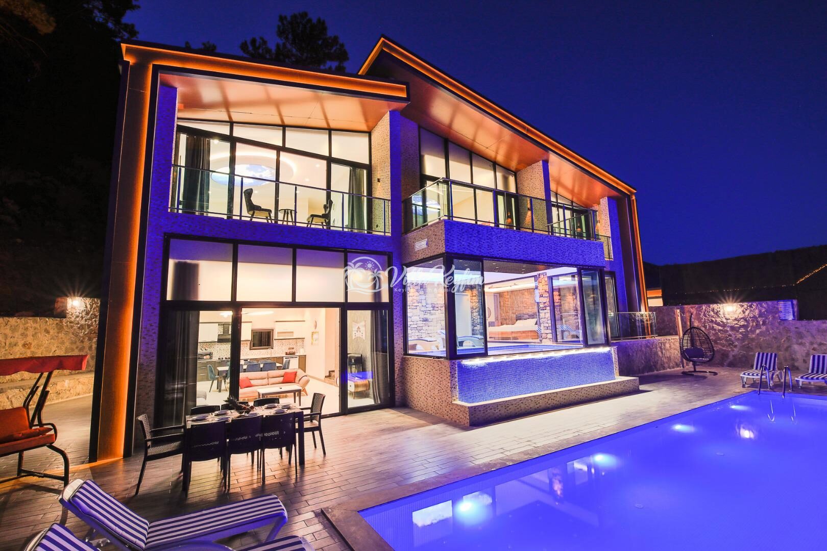 Villa Kalis 1 — 5