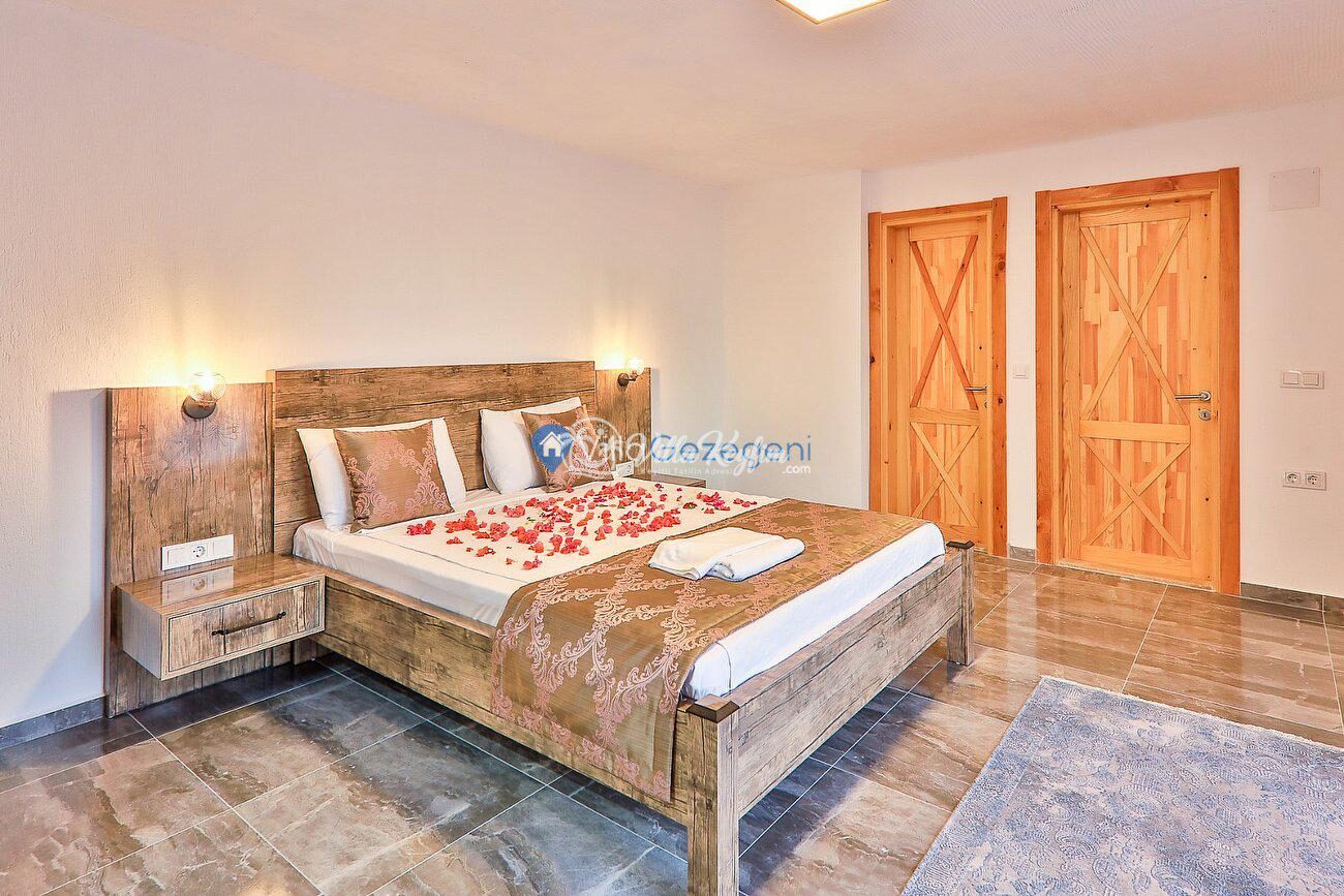 Villa Myra — 25