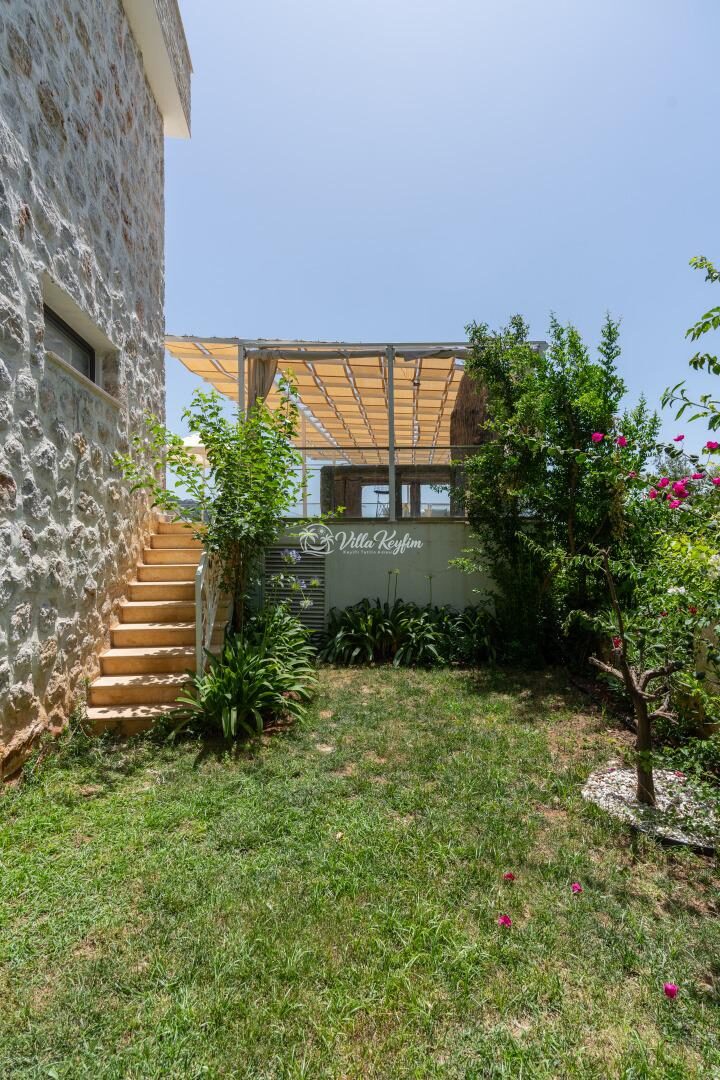 Villa Narin 3 — 8