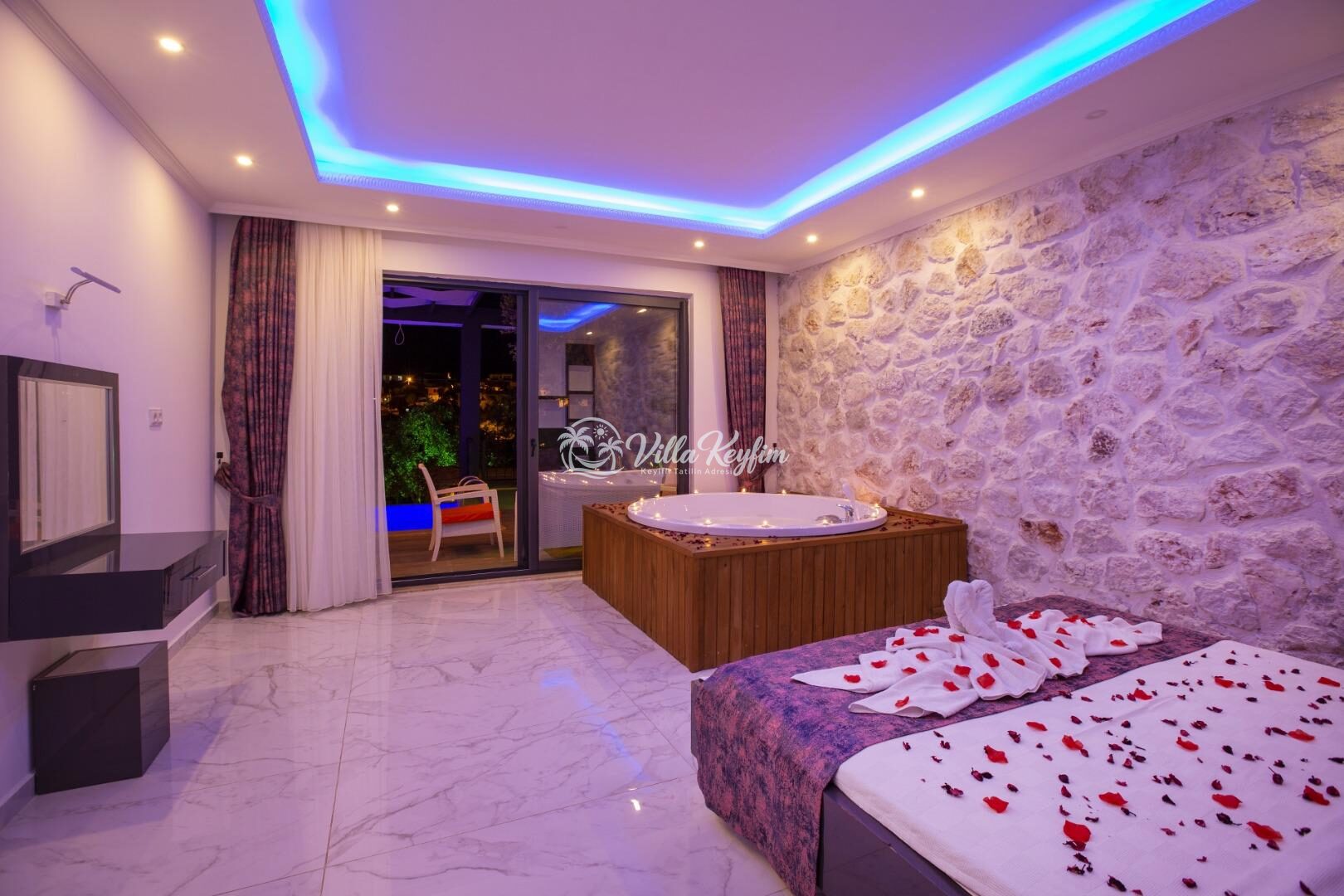 Villa Panama — 24