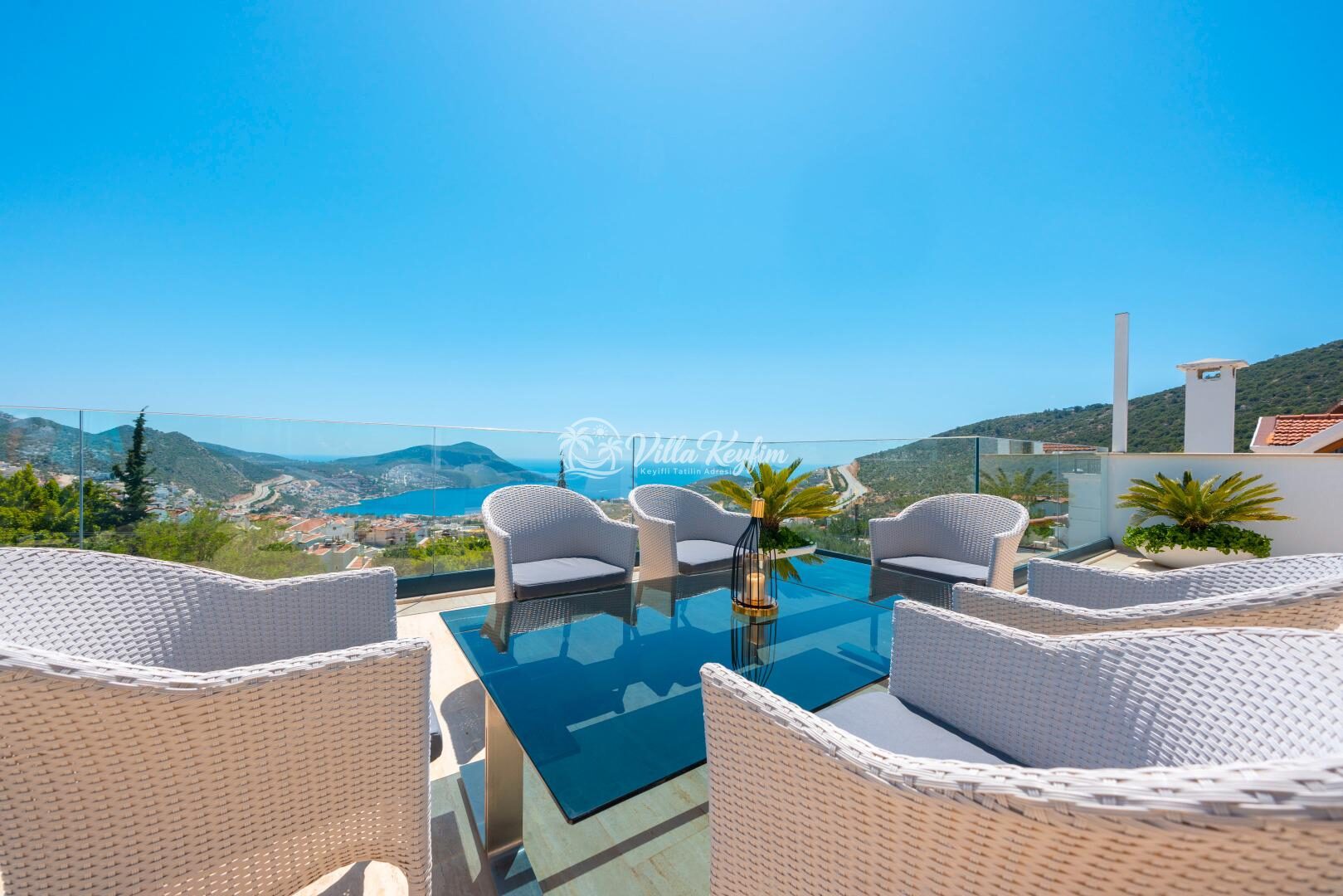 Villa Cratos — 35