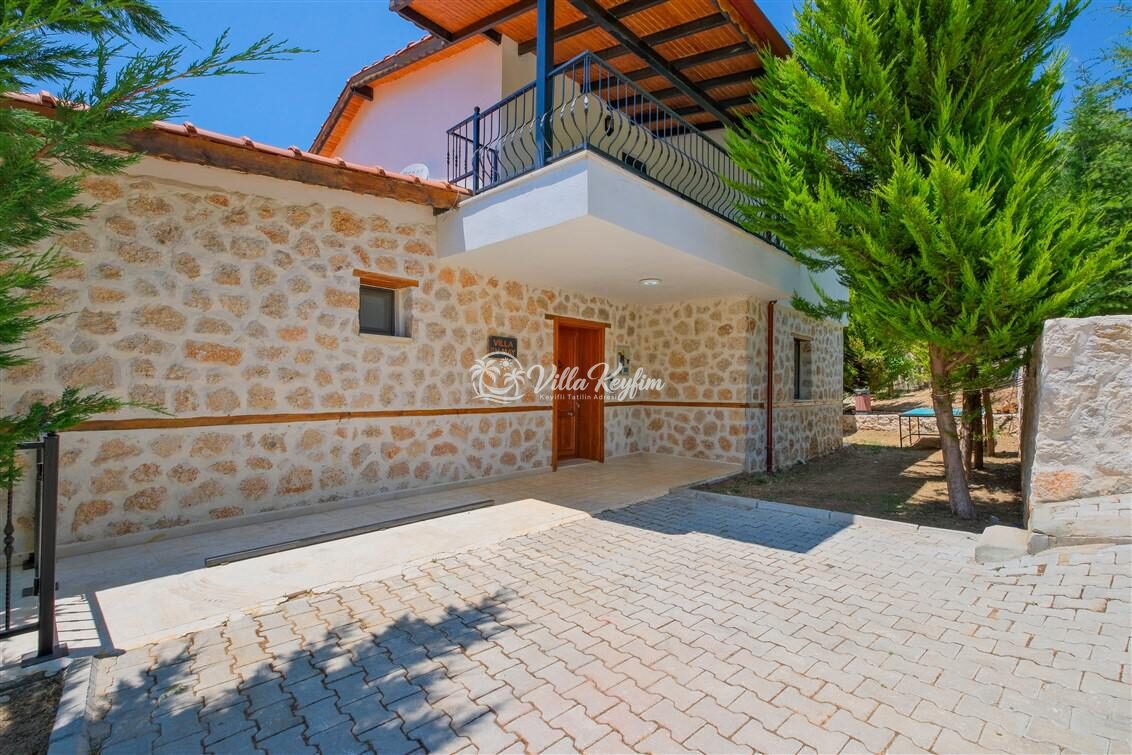 Villa Ev May — 23