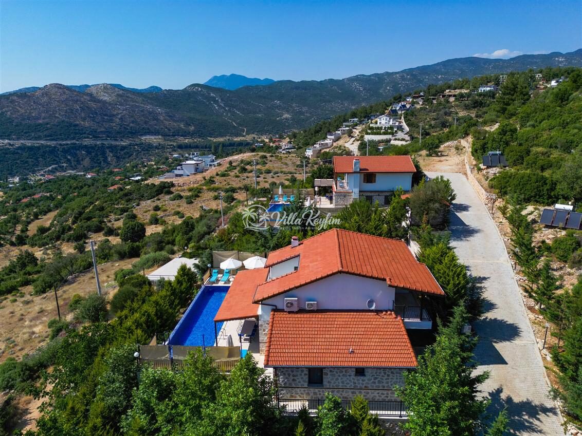 Villa Ev May — 32