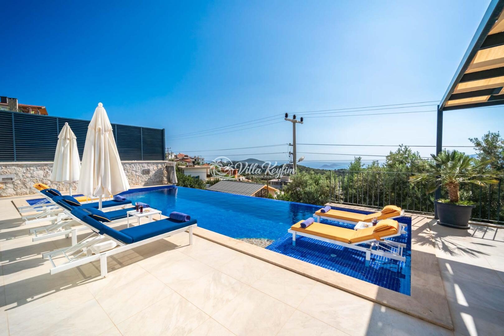 Villa Therapy 620 — 14