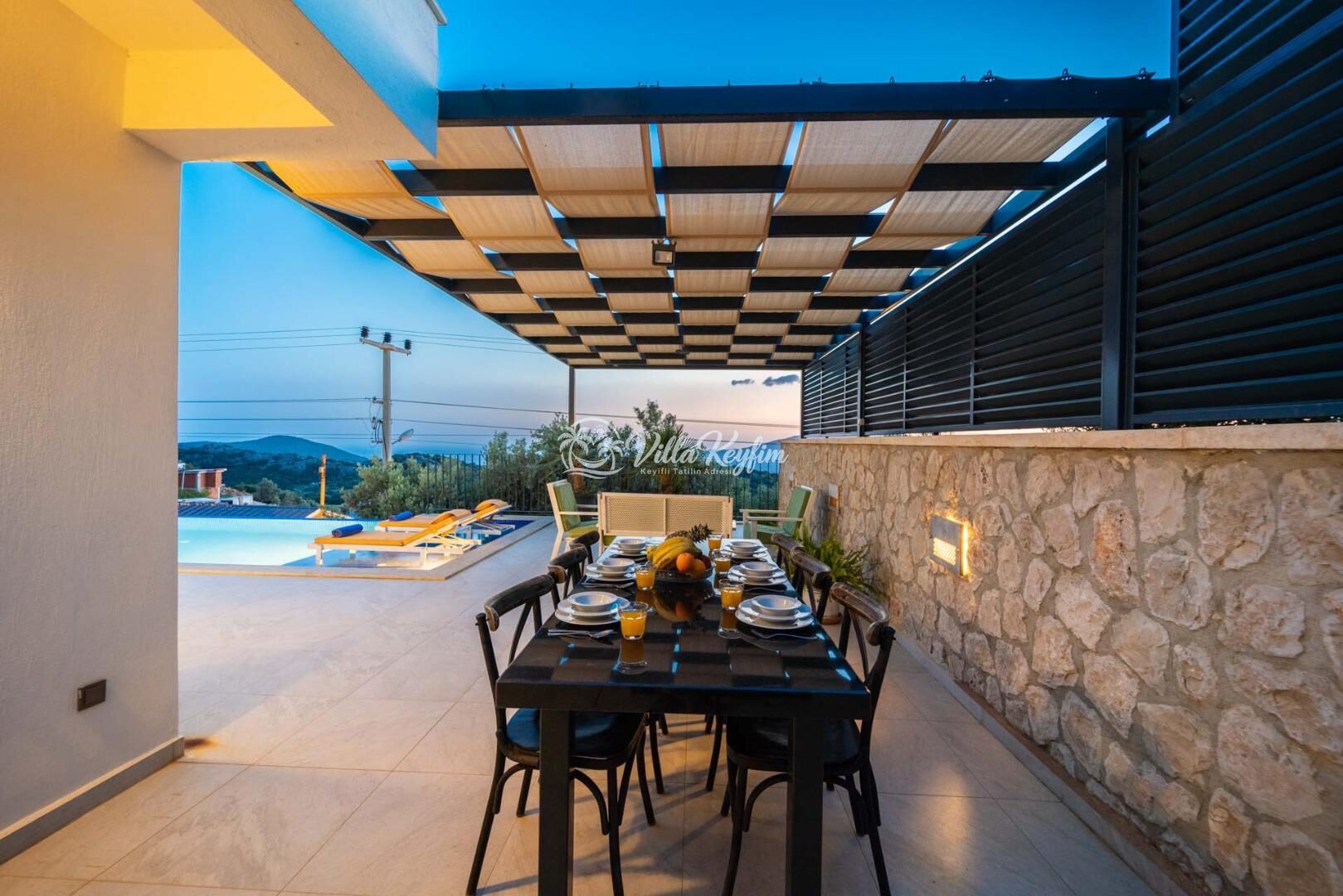 Villa Therapy 620 — 18
