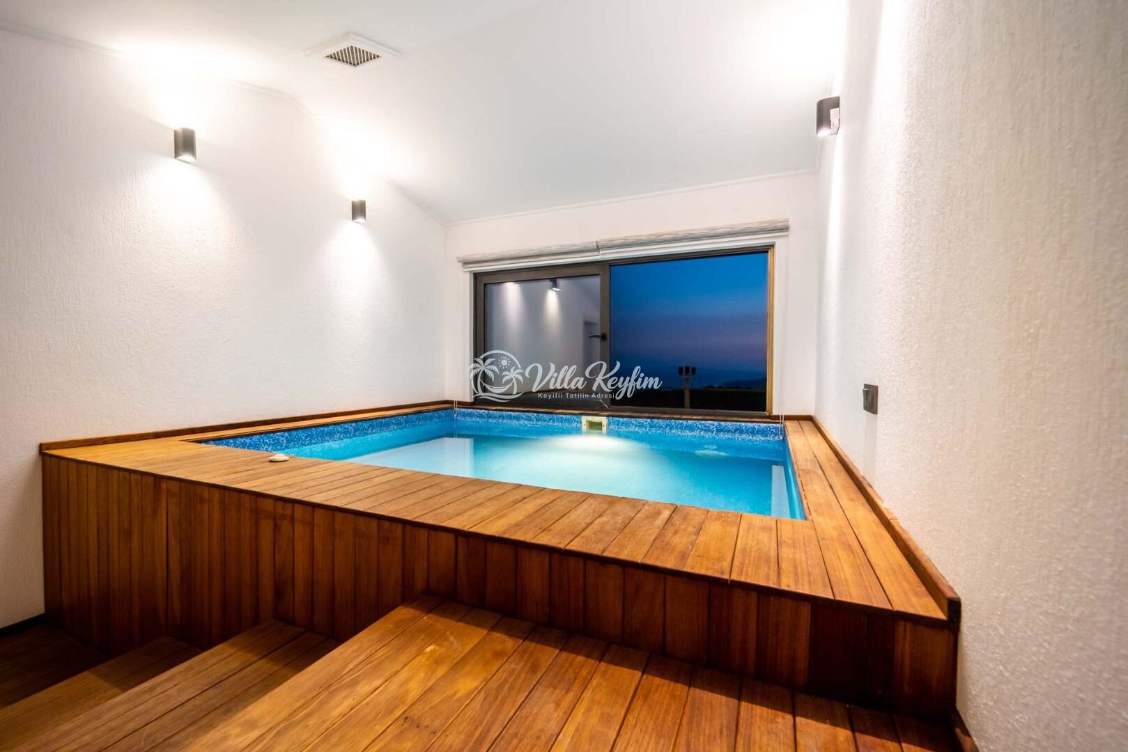 Villa Therapy 620 — 62