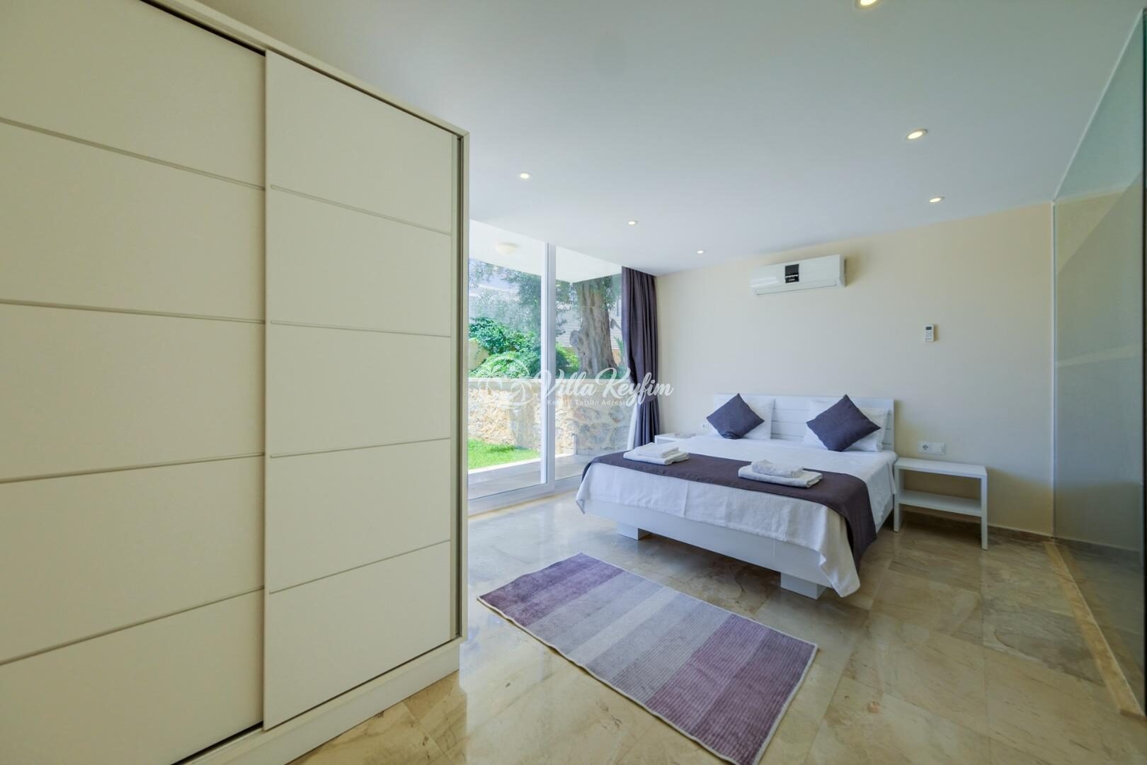 Villa Lumiere 3 — 58