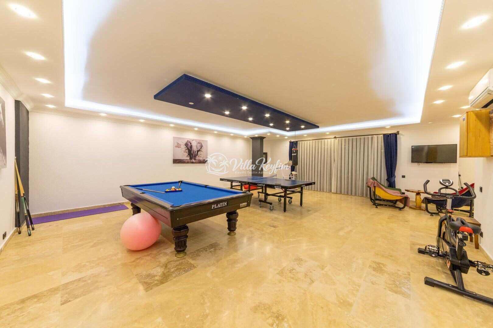 Villa Therapy — 25