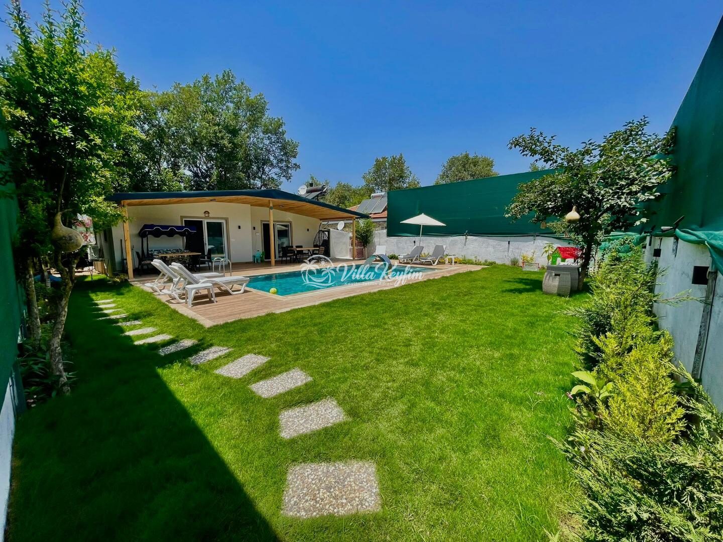 Villa Berke — 3