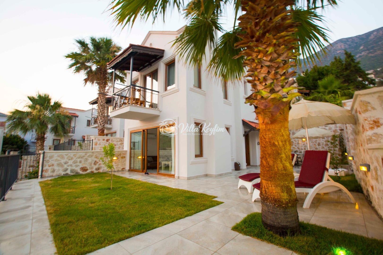 Villa Road Bora — 1