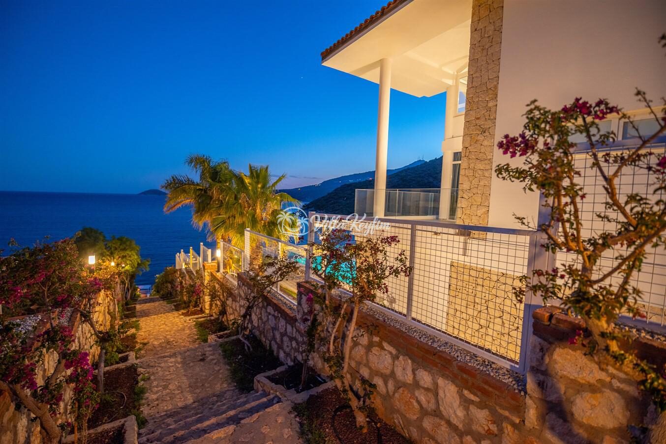Villa Elana 1 — 80