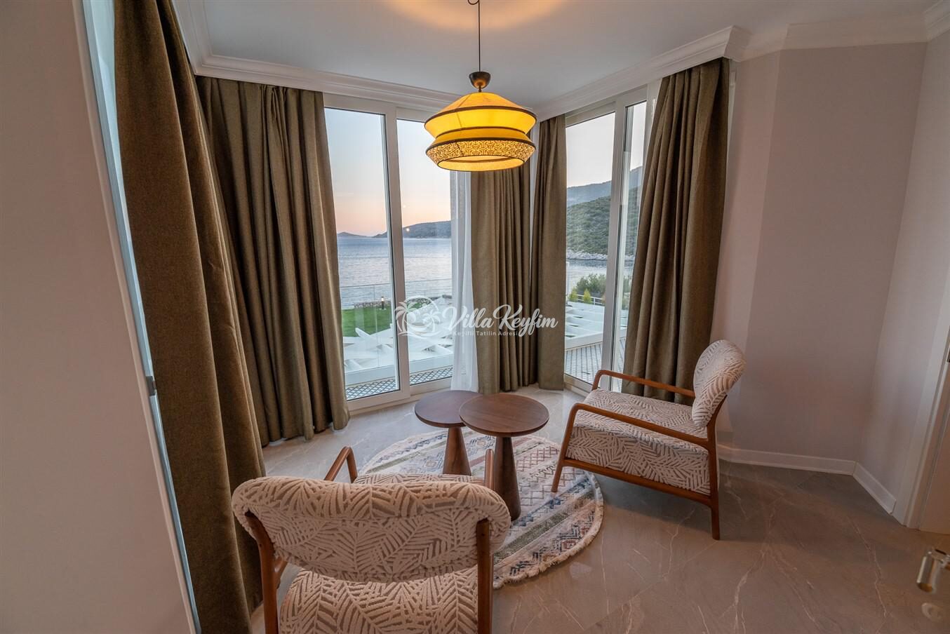 Villa Elana 1 — 120