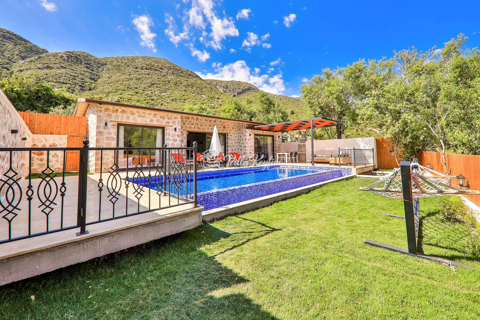 Villa Payam — 3