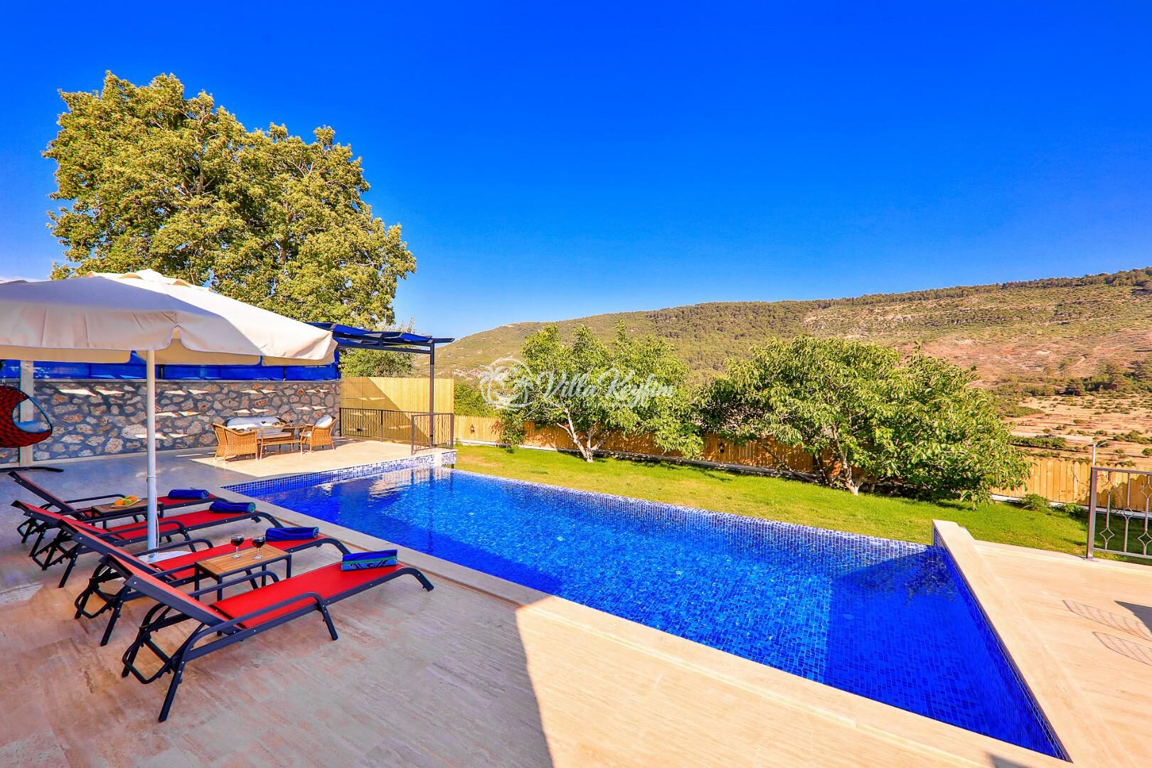 Villa Azra Naz — 10