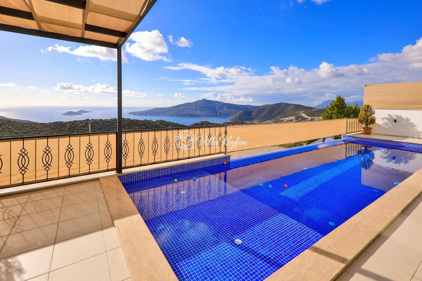 Villa Dream House — 8