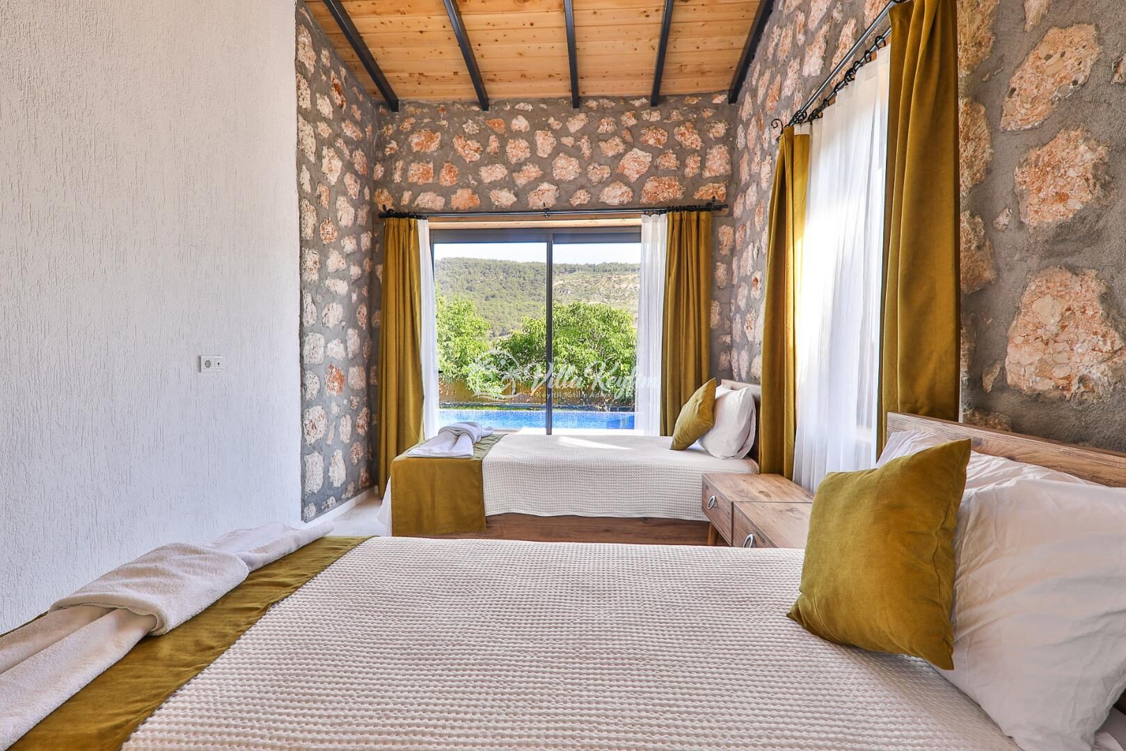 Villa Azra Naz — 22