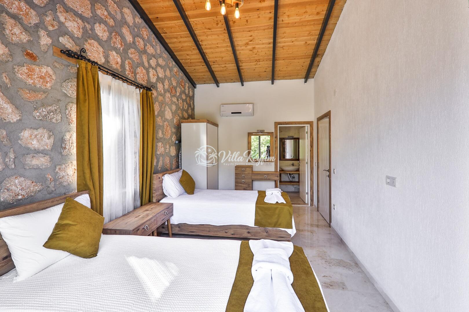 Villa Azra Naz — 23