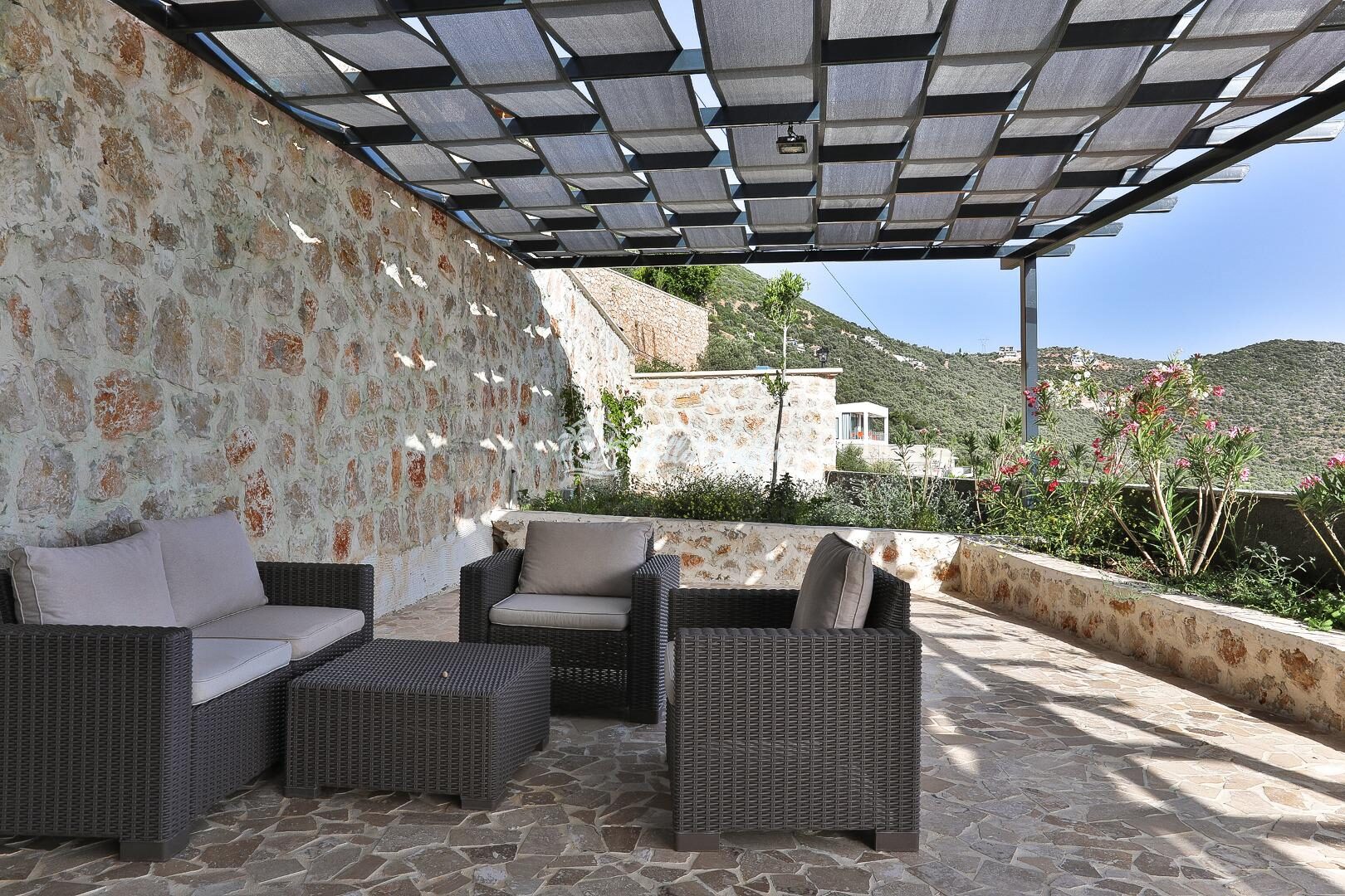 Villa Tria — 31