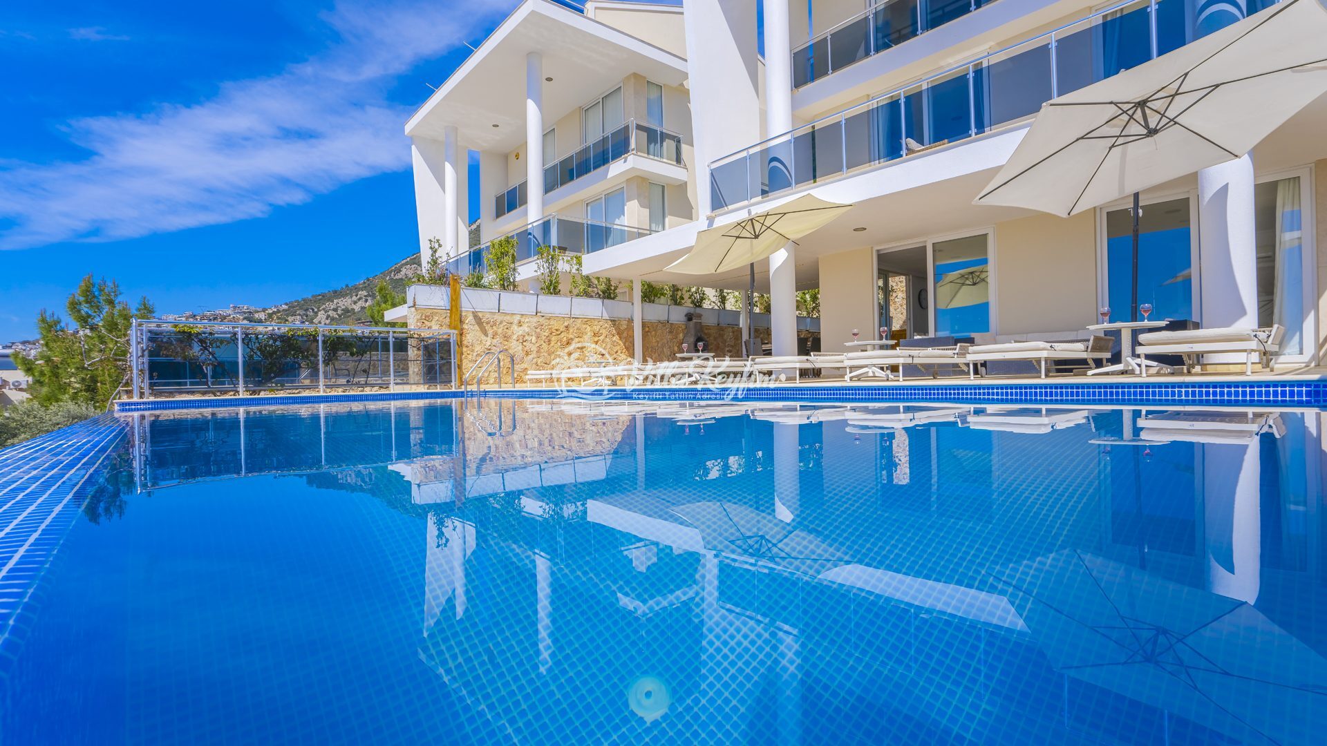 Villa Horizon — 11
