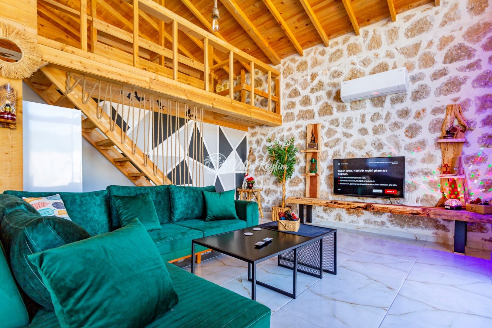 Villa Lofts — 51