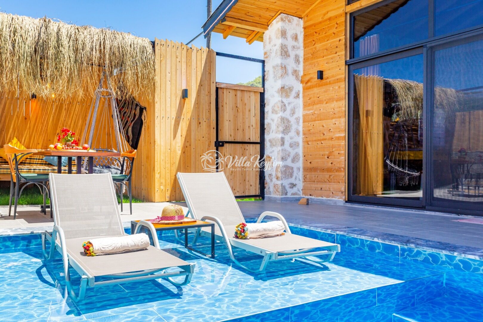 Villa Lofts — 25