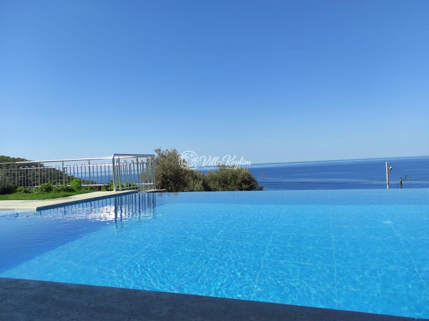 Villa Ahenk — 1