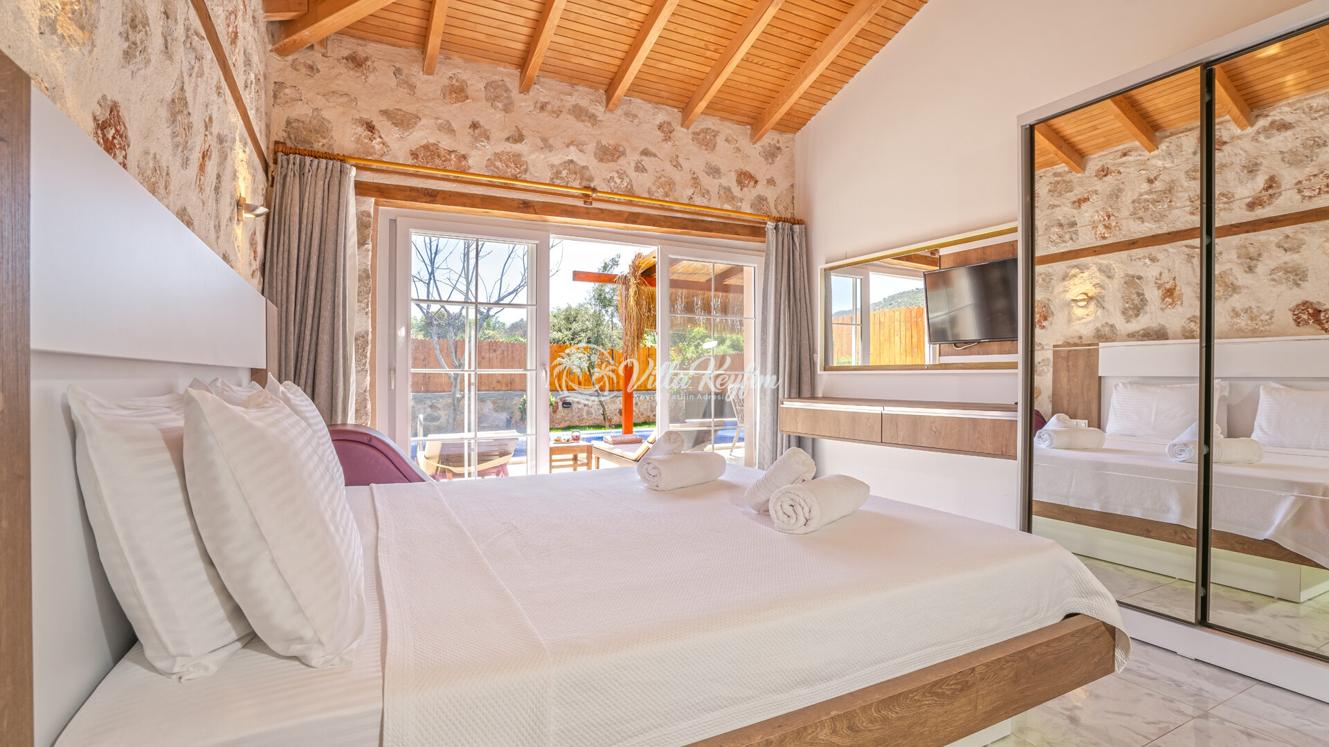 Villa Carya Famm 3 — 36