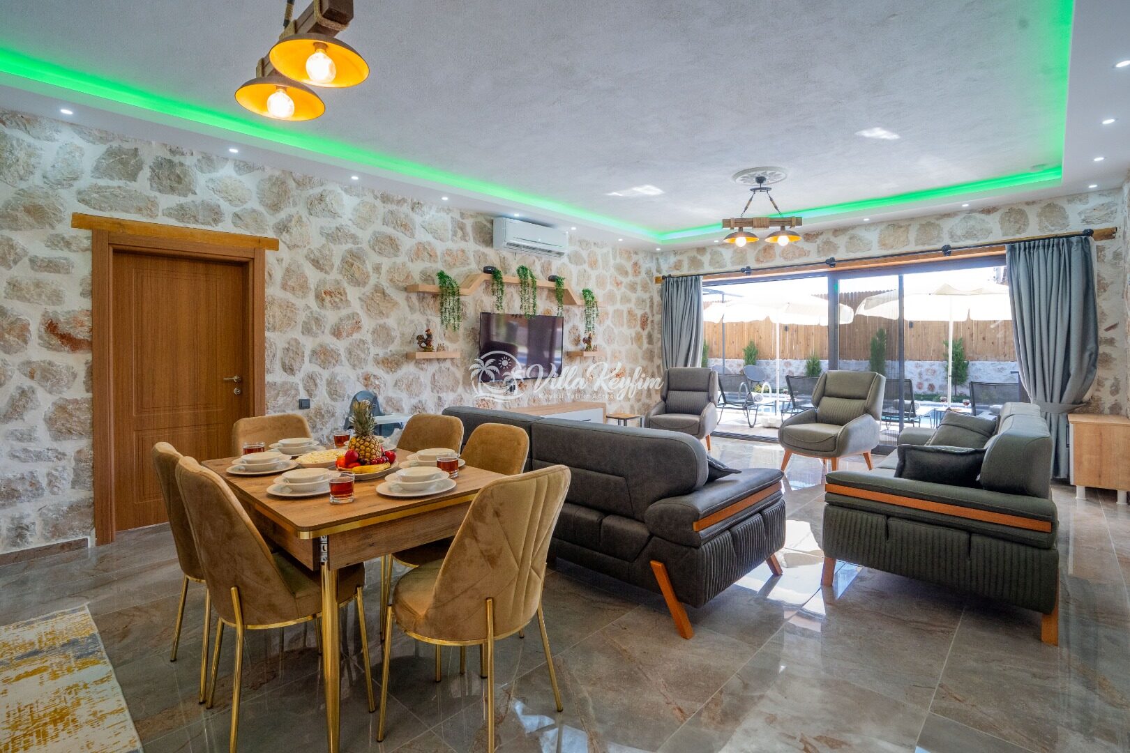 Villa Enes Wiev 2 — 40