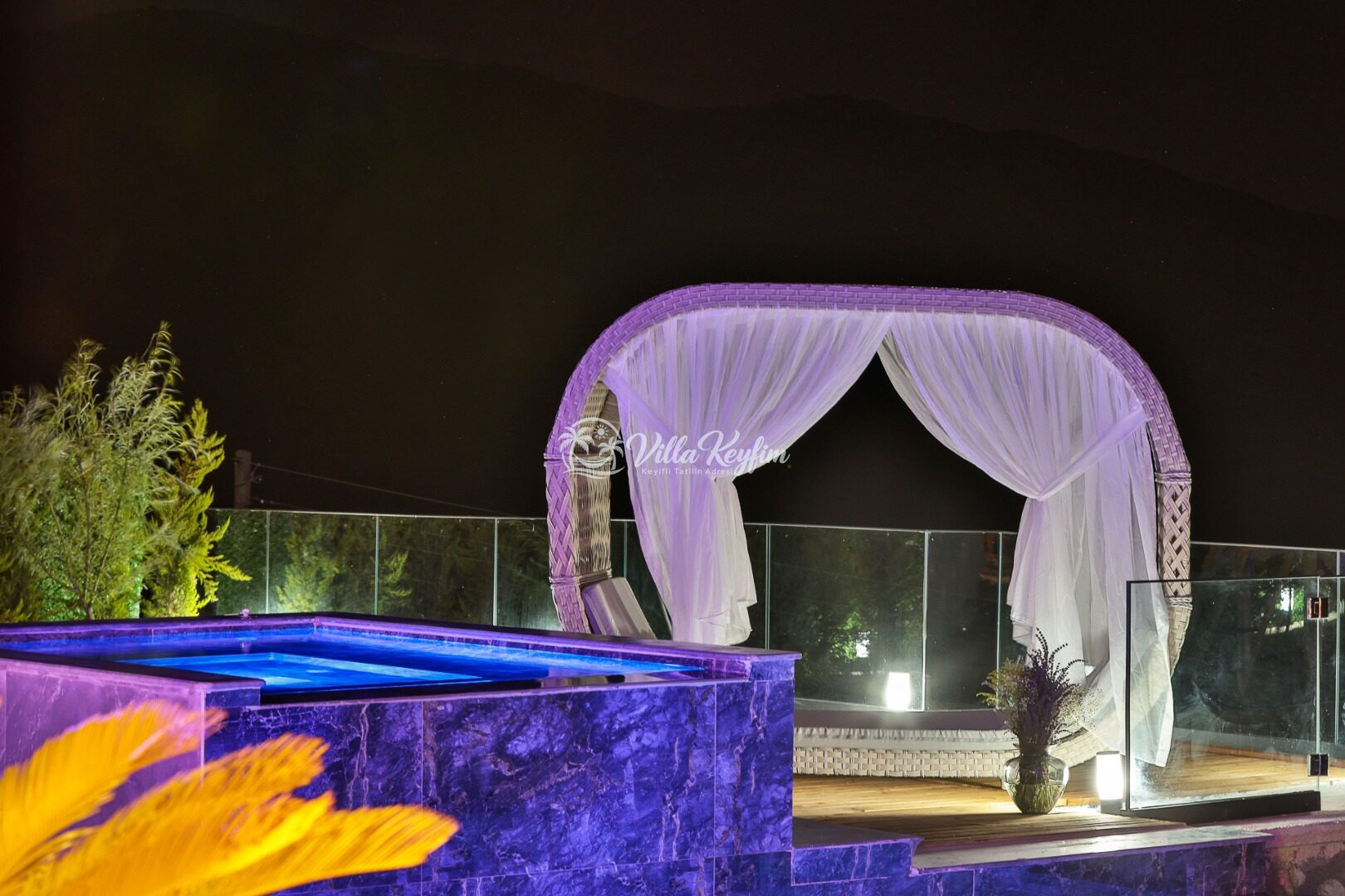 Villa Free — 21