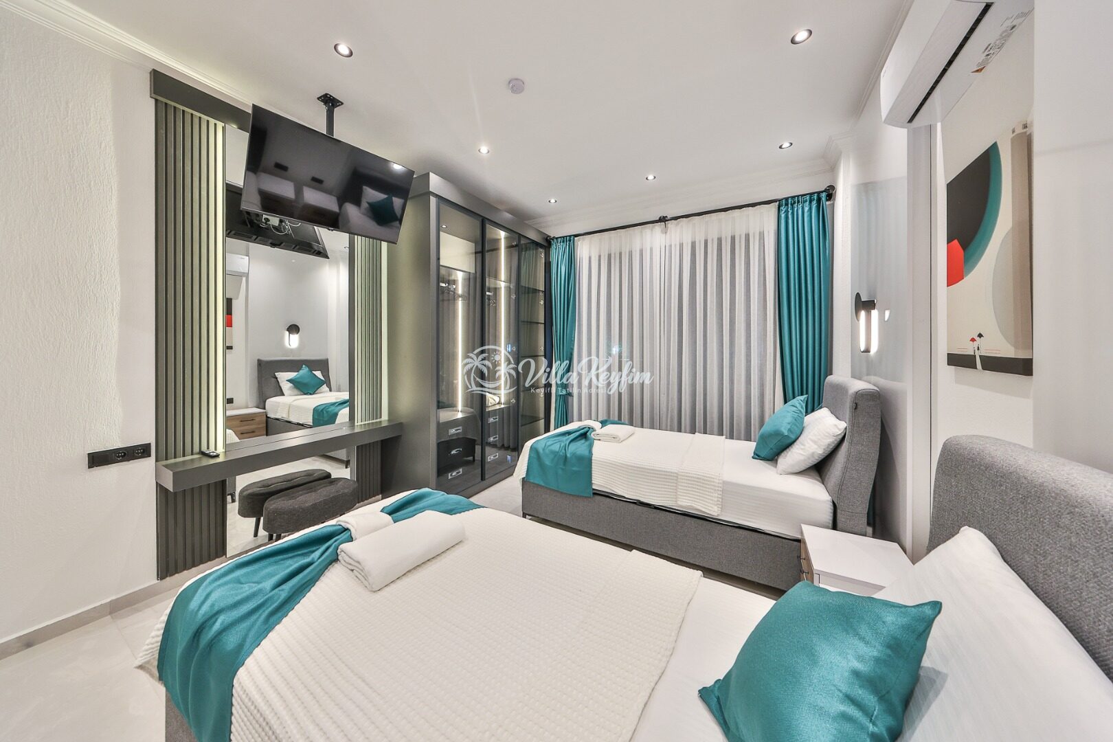 Villa Free — 128