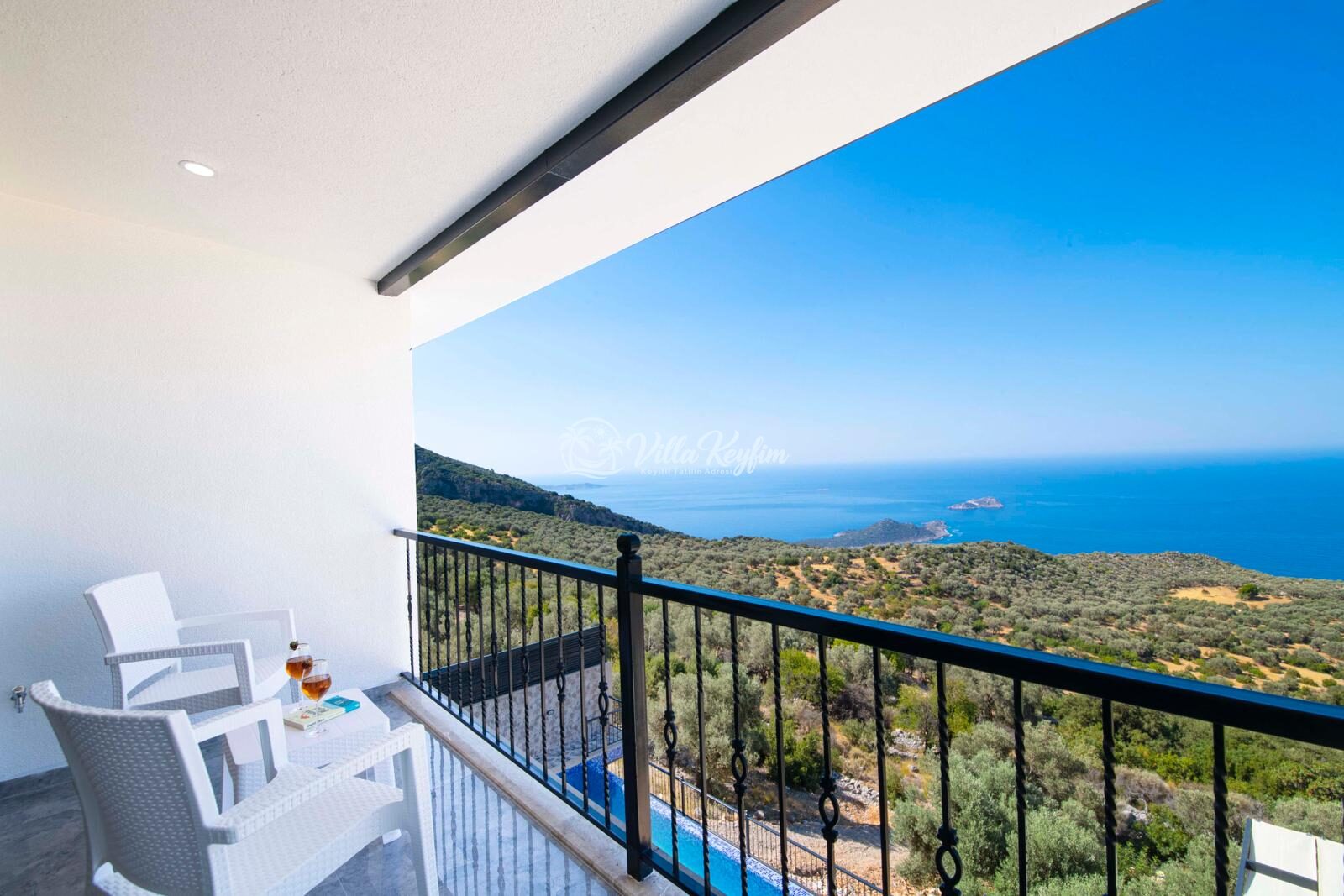 Villa İzo — 101