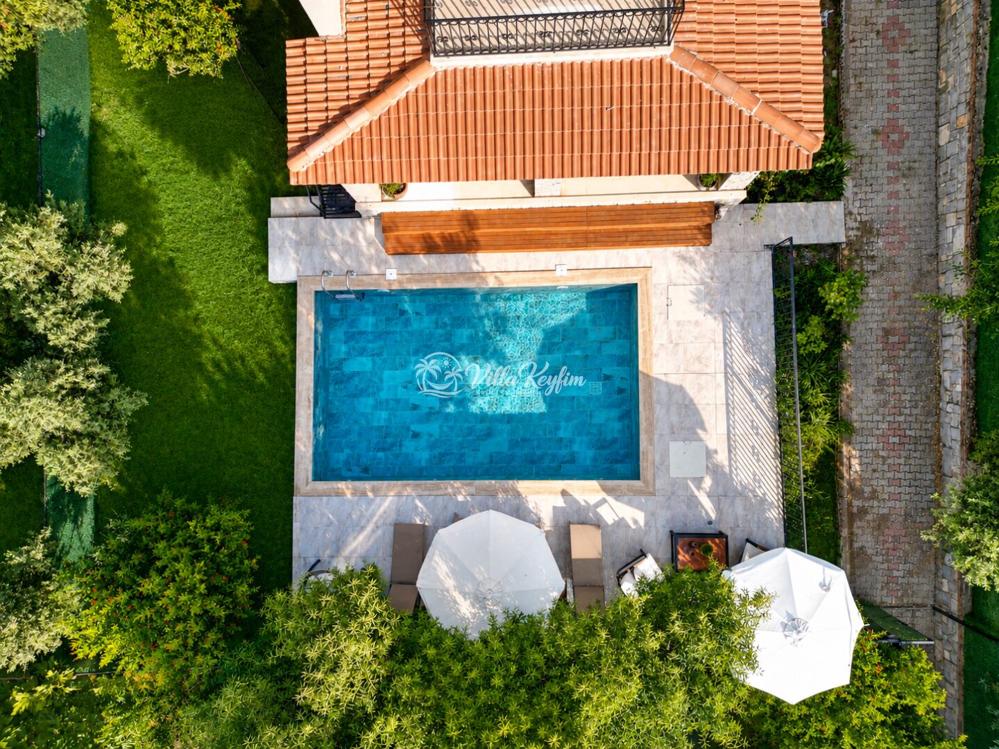 Villa Almond 2 — 9