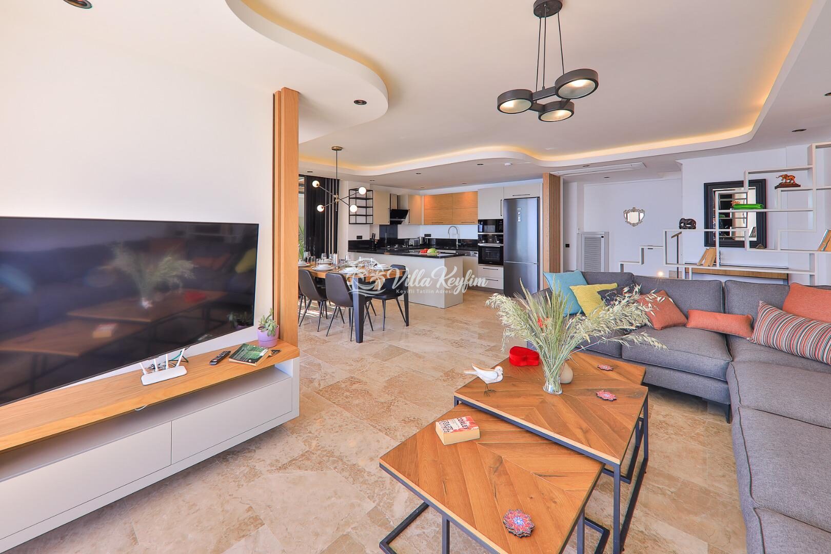 Villa Sweet — 11