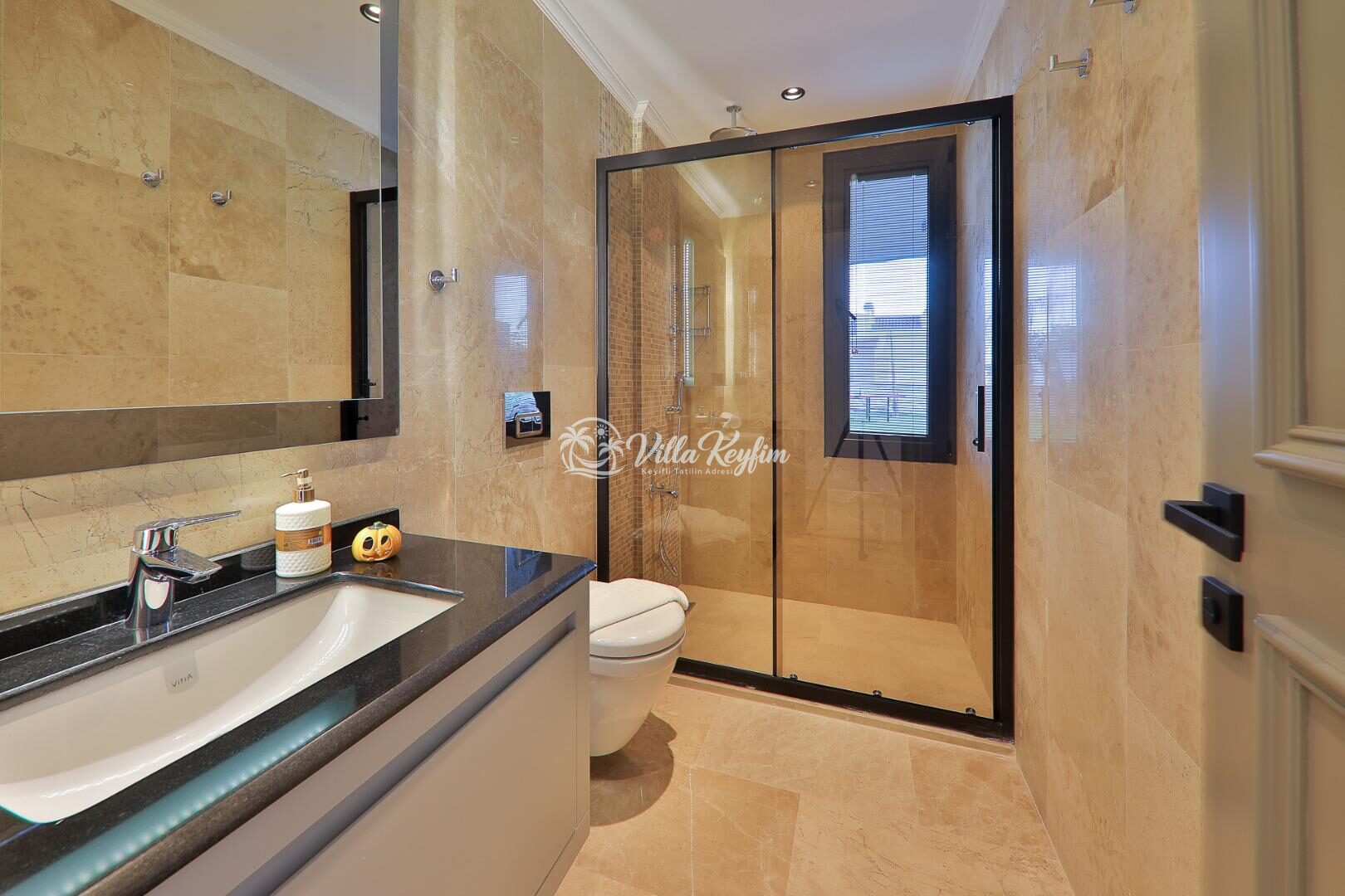 Villa Dreams — 51