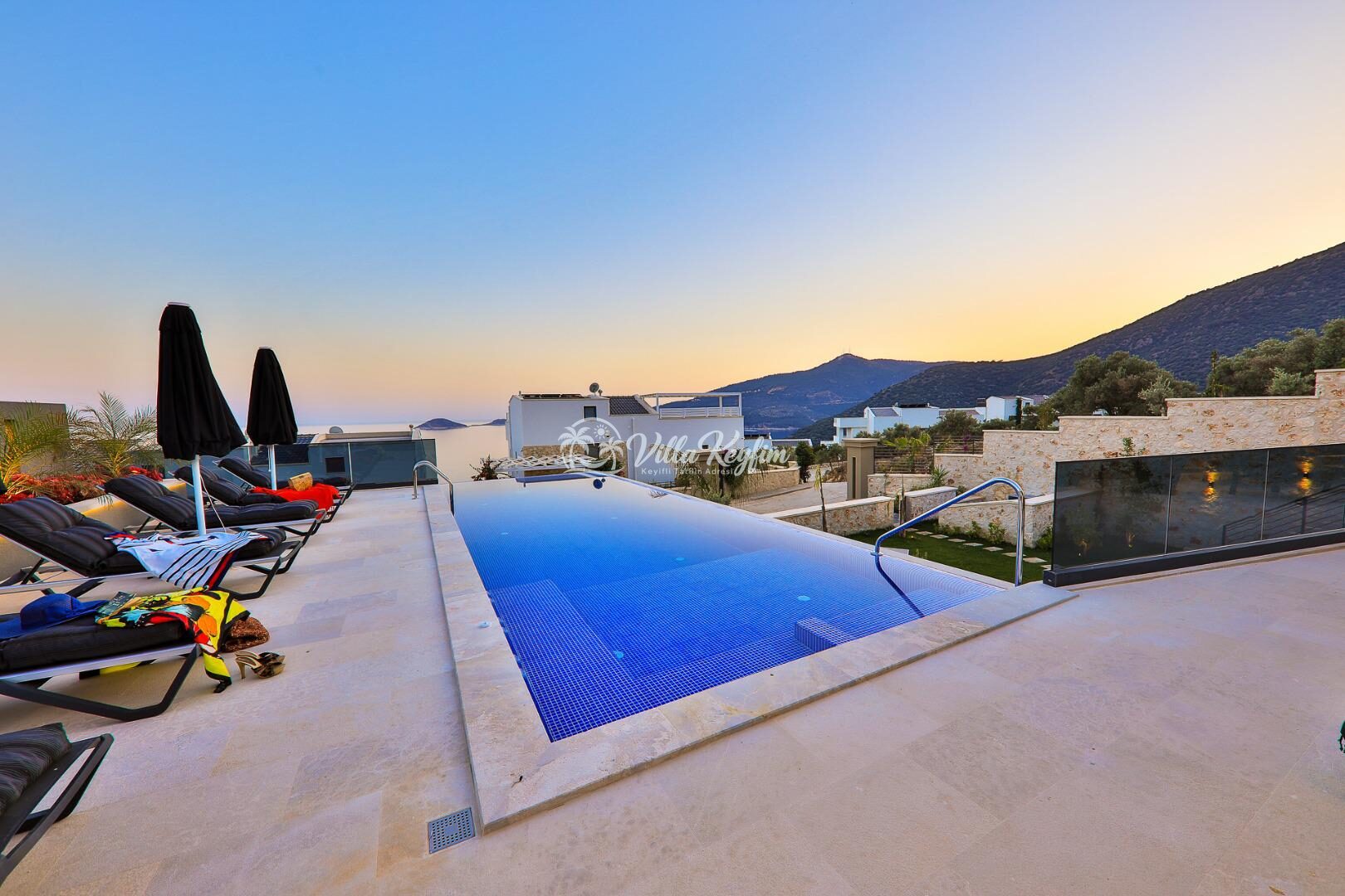 Villa Dreams — 73