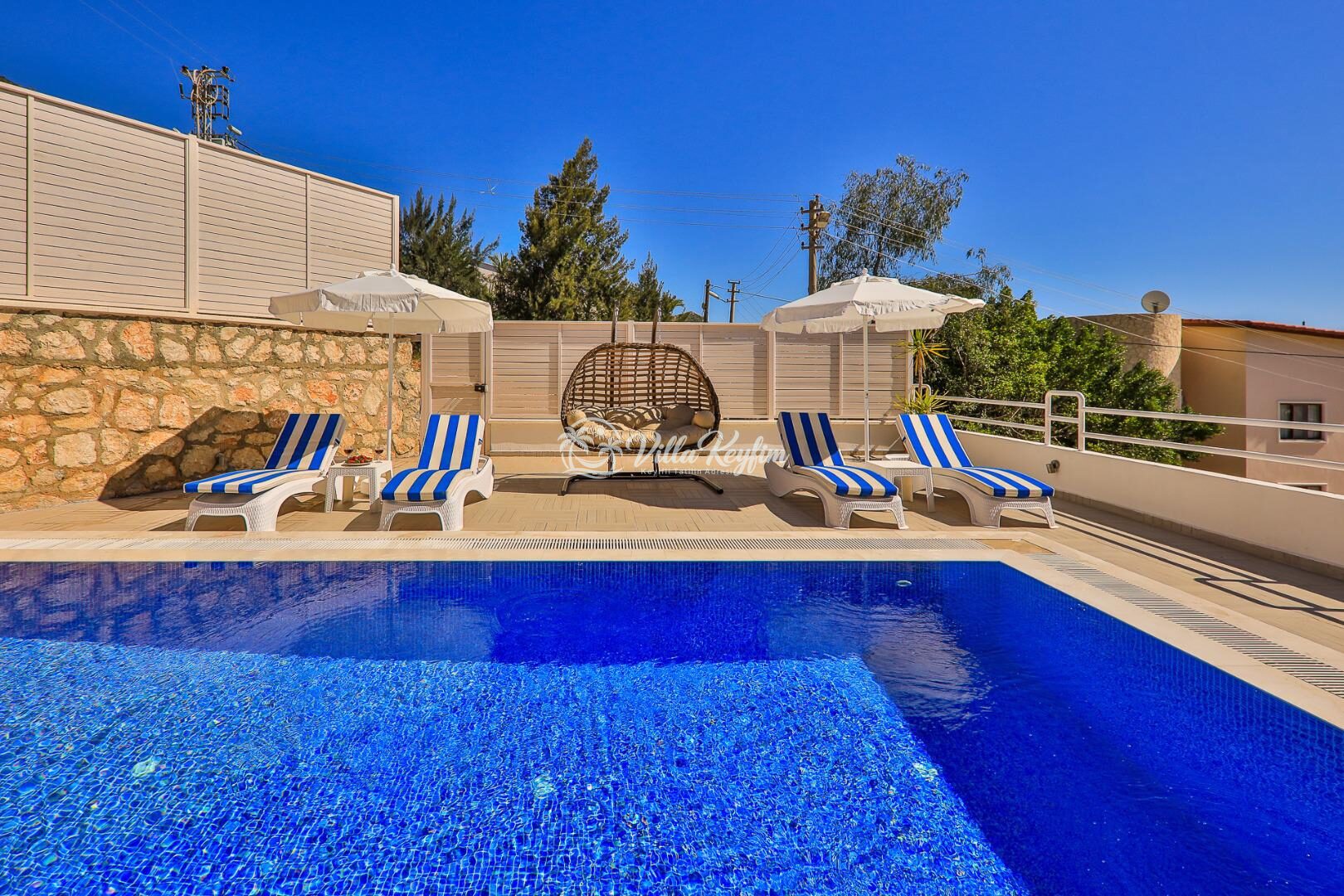 Villa Bitcoin — 11