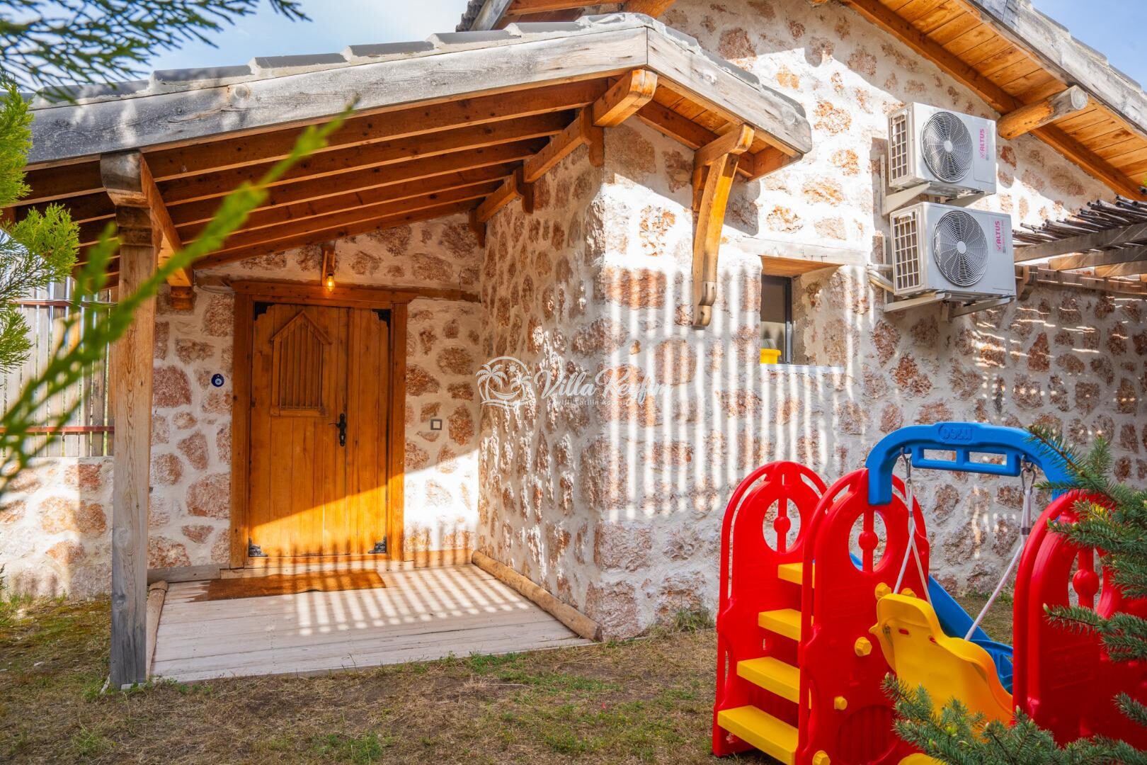 Villa Dignity — 28