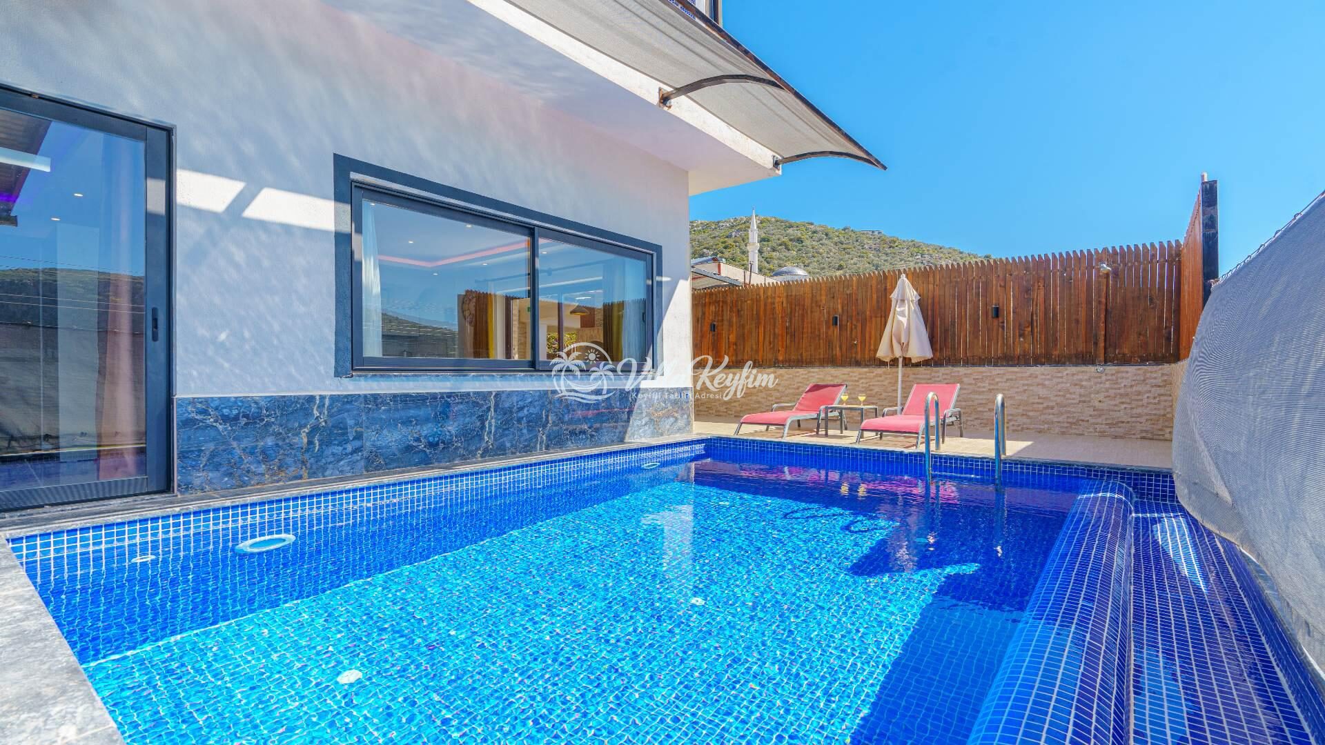 Villa Yaz 4 — 11